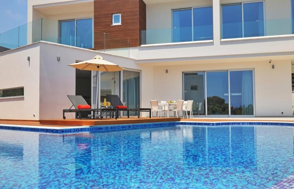 Beachfront Luxury Villa Idania Aya Napa Dış mekan fotoğraf